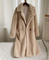 Milena - Nachhaltiger Kunstfellmantel – Beige