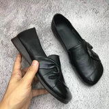 Romy - Orthopädische Damen-Slipper aus weichem Leder mit Flexsohle – Schwarz