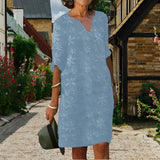 Julianna - Elegantes besticktes Kleid für Damen – Himmelblau