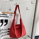 Isla - Schultertasche – Rot