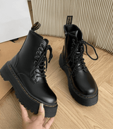 Eline | Elegante Plateaustiefel aus Leder – Stilvolle Schuhe mit Komfort – Schwarz