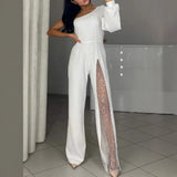 Azlina – Jumpsuit Mit Einer Schulter Und Ausgestelltem – Weiß