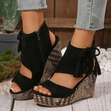 Damen-Sandalen mit offener Zehenpartie und Plateau-Keilabsatz und Quaste – Schwarz
