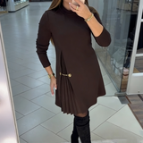 Noctura – Langärmliges Plisseekleid – Braun