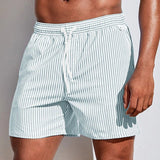 Stylische Herren Shorts – Hellgrün