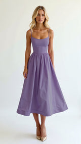 Tamara Fließendes Midikleid – Lila