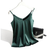 Damen Satin Top mit Spaghettiträgern und V-Ausschnitt – Grün