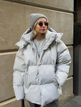 Mollie – stilvolle, lässige damen-pufferjacke – Hellgrau
