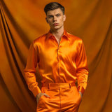 Herrenhemd im glänzenden Business-Stil – Orange