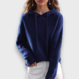 Valenne – Kapuzenpullover mit Zopfmuster – Blau