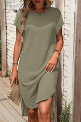 Remy – T-Shirt-Kleid mit Waffelstruktur für entspannte Looks in Armeegrün – Junglegrün