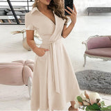 Fließendes A-Linien-Kleid für zeitlose Eleganz für Damen – Aprikose